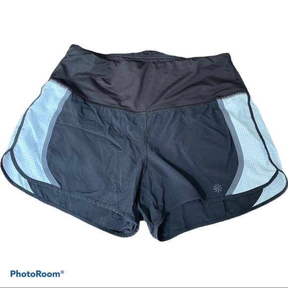Athleta High Rise Acceleration Short size small - Picture 2 of 5